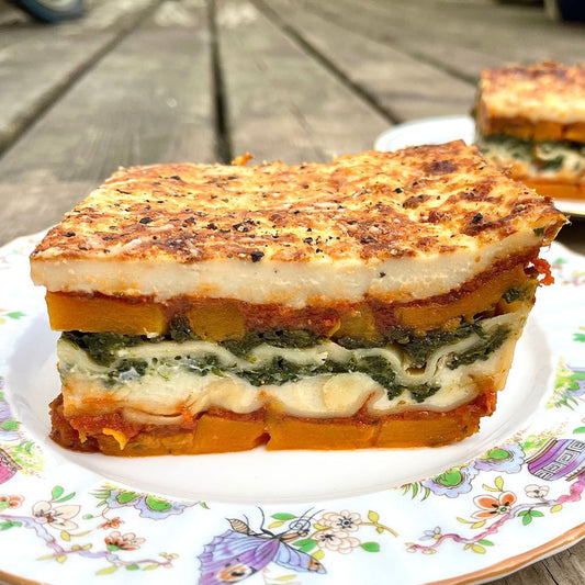 Frozen: Roast butternut squash and spinach lasagne with parmesan and basil. Veg. Serves one