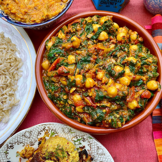 Frozen: Spinach, tomato and chickpea curry. Vegan. Serves two